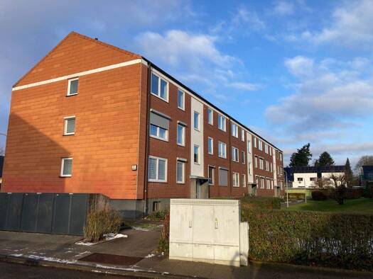 Wohnung zum Kauf 215.000 € 3 Zimmer 80 m² 3 Geschosse frei ab sofort Lönsring 1B Meckelfeld Seevetal 21217