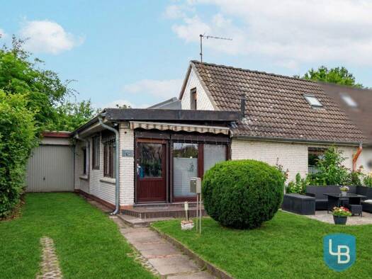 Doppelhaushälfte zum Kauf 196.000 € 5 Zimmer 113 m² 354 m² Grundstück Ascheberg 24326