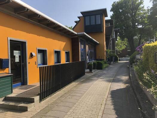 Praxisfläche zur Miete 1.000 € 5 Zimmer 94 m² Bürofläche Westerstede Westerstede 26655