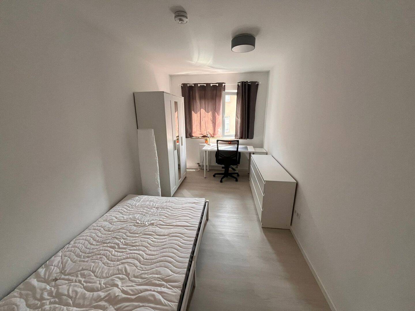 Vollsanierte und möblierte Stilvolle 1-Raum-Wohnung mit schöner Innenausstattung – Heinrich-Lanz-Straße, 68165 Mannheim – Vorschaubild 2