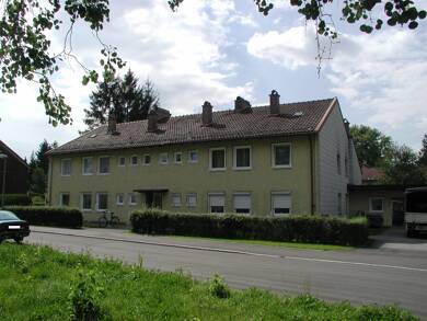 Wohnung zur Miete 592 € 3 Zimmer 53,8 m² 1. Geschoss frei ab 01.08.2025 Gartenstraße 9 Traunreut Traunreut 83301