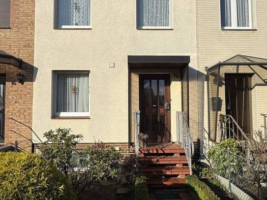 Reihenmittelhaus zum Kauf 295.000 € 4,5 Zimmer 104 m² 130 m² Grundstück Bothfeld Hannover 30657