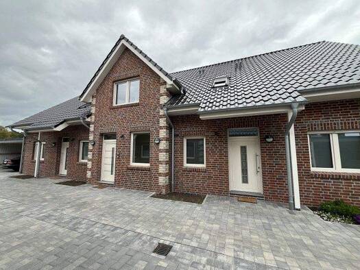 Wohnung zur Miete - Erstbezug 840 € 3 Zimmer 74,4 m² EG Steenfelde Westoverledingen / Flachsmeer 26810