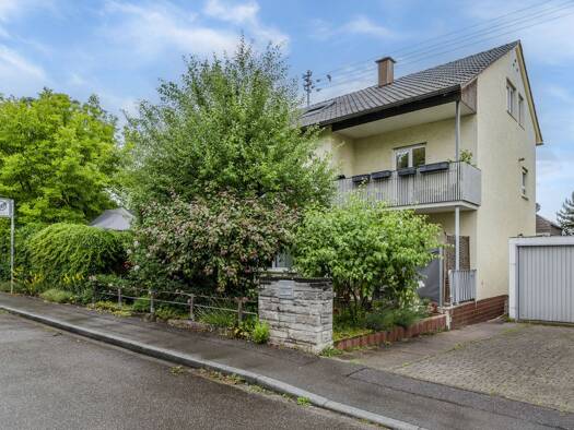 Doppelhaushälfte zum Kauf 639.000 € 7 Zimmer 172 m² 332 m² Grundstück Ost Ludwigsburg 71640