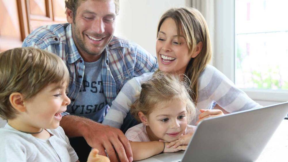 Immobilie in Katzweiler - Strom vom eigenen Dach inklusive: Stadthaus mit viel Glas für viel Licht - mit vielen Grundriss-Varianten sowie in anderen Größen erhältlich - Bild 1