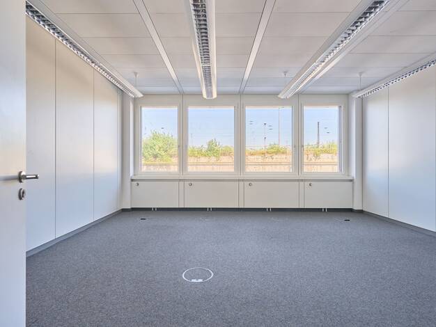 Bürofläche zur Miete 612 € 30,3 m² Bürofläche Duisburger Str. 375 Marienkirche Oberhausen 46049