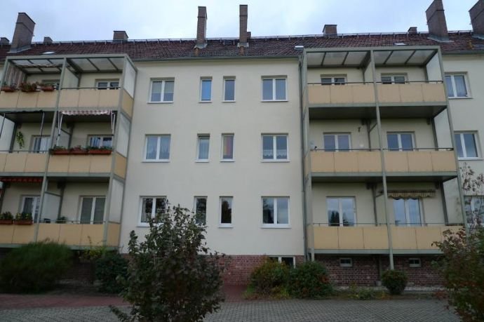 Wohnung zur Miete 337 € 3 Zimmer 51,8 m²<br/>Wohnfläche Ringstraße 39 Forst-Stadt Forst (Lausitz) 03149