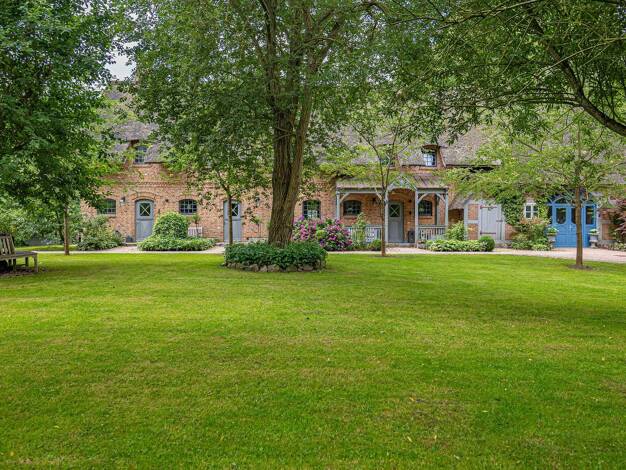 Mehrfamilienhaus zum Kauf 3.650.000 € 17 Zimmer 375 m² 73.337 m² Grundstück Schierensee 24241