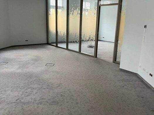 Büro zur Miete 15 € 6 Zimmer 215,7 m² Bürofläche Wien 1210
