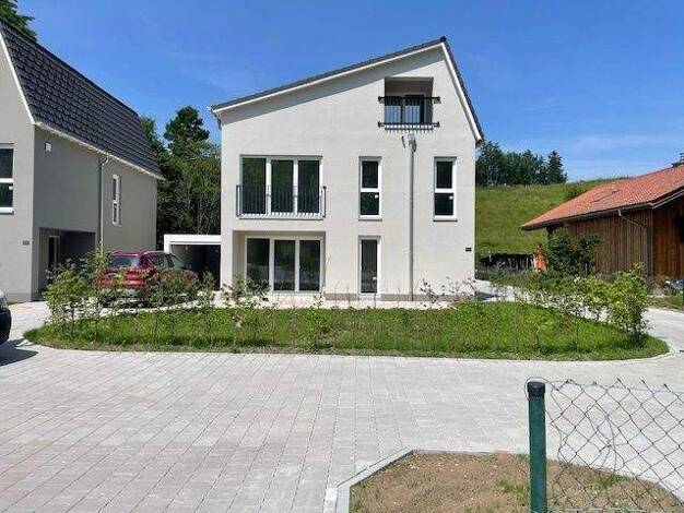 Einfamilienhaus zur Miete - Erstbezug 2.500 € 6 Zimmer 178 m² 436,5 m² Grundstück Traunstein 83278