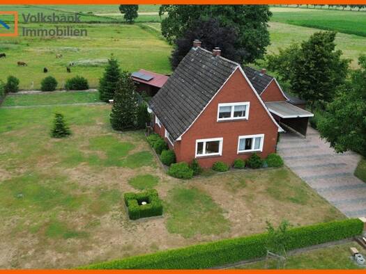Einfamilienhaus zum Kauf 215.000 € 5 Zimmer 108 m² 1.281 m² Grundstück Backemoor Rhauderfehn 26817