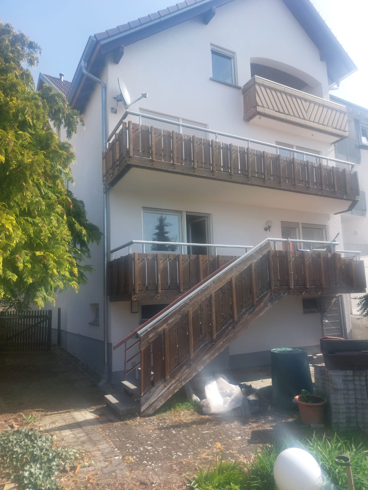 Mehrfamilienhaus zum Kauf 769.000 € 9 Zimmer 328 m²<br/>Wohnfläche ab sofort<br/>Verfügbarkeit Neuhausen Engen 78234