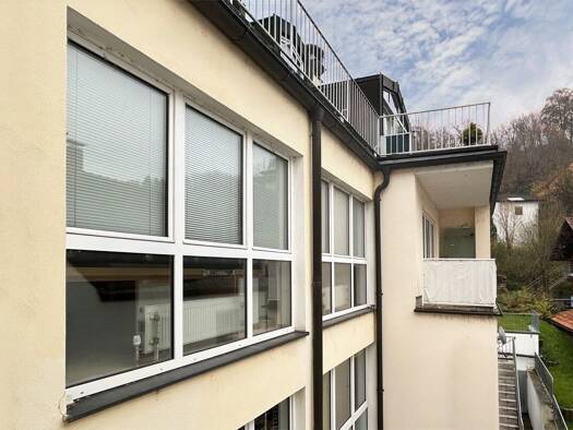 Büro-/Praxisfläche zum Kauf 299.000 € 9 Zimmer Bogen 94327