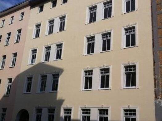 Wohnung zur Miete 320 € 2 Zimmer 49 m² Geschoss 3/4 frei ab 01.09.2026 Lerchenfeldstraße 10 Innenstadt Halle (Saale) 06110