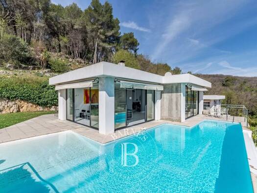 Haus zum Kauf 1.490.000 € 162 m² 5.000 m² Grundstück Le Rouret 06650