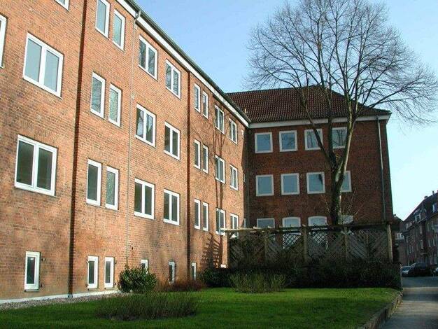 Wohnung zur Miete 423 € 2,5 Zimmer 57,4 m² 1. Geschoss frei ab 10.04.2026 Blitzstr. 23 Gaarden-Ost Kiel 24143