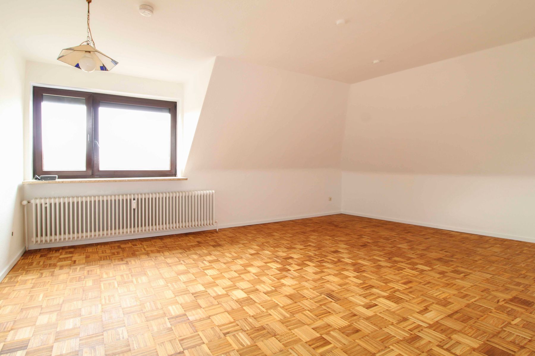 Immobilie zum Kauf als Kapitalanlage geeignet 99.990 € 3 Zimmer 75 m²<br/>Fläche Jedutenberg Bremerhaven 27572