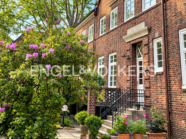 Einfamilienhaus zum Kauf 3.150.000 € 7 Zimmer 285 m² 390 m² Grundstück Winterhude Hamburg 22303