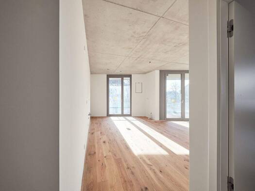 Wohnung zur Miete - Erstbezug 1.440 € 2 Zimmer 71,5 m² 3. Geschoss frei ab 01.06.2026 West Rosenheim 83024