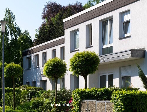 Mehrfamilienhaus zum Kauf 2.340.000 € 1 Zimmer 897 m²<br/>Wohnfläche 880 m²<br/>Grundstück Steinbühl Nürnberg 90443