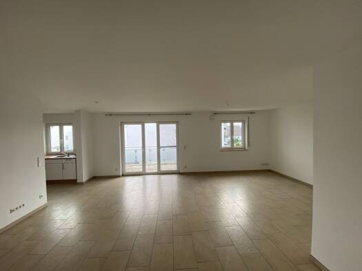 Wohnung zur Miete 1.150 € 3 Zimmer 95 m² Geschoss 1/3 frei ab sofort Vohburg Vohburg an der Donau 85088