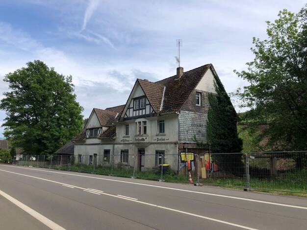 Mehrfamilienhaus zum Kauf provisionsfrei 75.000 € 5 Zimmer 250 m² 1.500 m² Grundstück Grotewiese 1 Valbert Meinerzhagen 58540