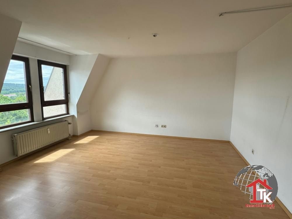 Wohnung zum Kauf 199.000 € 3 Zimmer 80 m²<br/>Wohnfläche 5.<br/>Geschoss Stadt Ansbach 91522