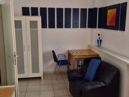 WG-Zimmer zur Miete 450 € 16 m² Geschoss 1/3 frei ab sofort Schneidhain Königstein 61462