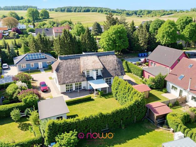 Doppelhaushälfte zum Kauf 295.000 € 3 Zimmer 81 m² 400 m² Grundstück Garz 17419