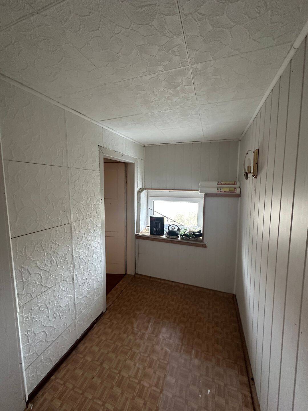 Immobilie in Drei Gleichen - EFH als Doppelhaushalte, Massiv gebau, mit großem Garten - Bild 1