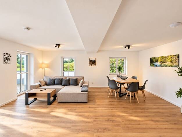 Wohnung zum Kauf 268.000 € 3 Zimmer 97,2 m² EG Am Langen Acker 1 Elkeringhausen Winterberg 59955