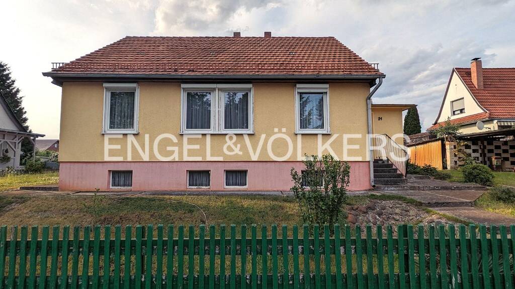 Einfamilienhaus zum Kauf 275.000 € 4 Zimmer 100 m² 1.183 m² Grundstück Lübben Lübben (Spreewald) 15907