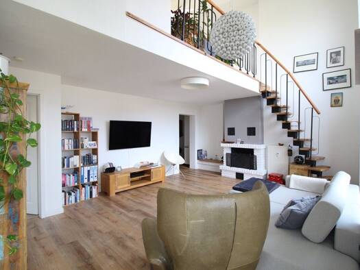 Wohnung zur Miete 1.090 € 2,5 Zimmer 74 m² frei ab sofort Niedernhausen Niedernhausen 65527