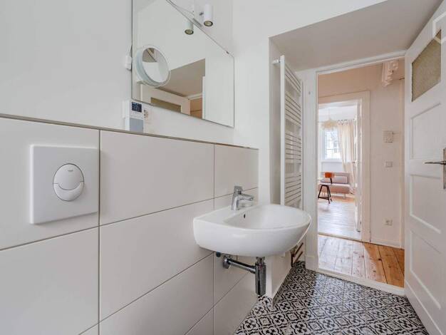 Wohnung zur Miete Wohnen auf Zeit 1.730 € 3 Zimmer 70 m² frei ab sofort Tempelhof Berlin 12103