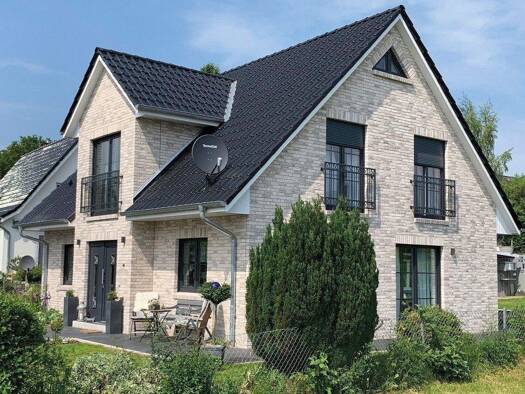 Einfamilienhaus zum Kauf provisionsfrei 485.000 € 5 Zimmer 150 m² 1.700 m² Grundstück Altranft Bad Freienwalde (Oder) 16259