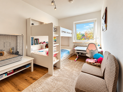 Wohnung zum Kauf 180.000 € 3 Zimmer 75 m² Geschoss 3/3 frei ab sofort Lindenstraße 2 Roding Roding 93426