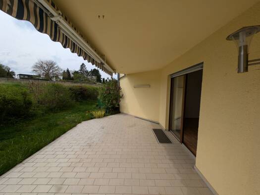 Wohnung zum Kauf 92.000 € 2 Zimmer 63,7 m² EG frei ab sofort Weißenborn 07639