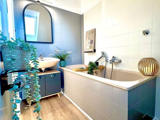 Maisonette zur Miete 760 € 3,5 Zimmer 90 m² Geschoss 3/3 frei ab 22.11.2025 Festweg 6 Ückendorf Gelsenkirchen 45886