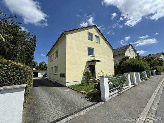 Mehrfamilienhaus zum Kauf 549.000 € 9 Zimmer 271,9 m² 664 m² Grundstück Straubing 94315