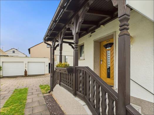 Mehrfamilienhaus zum Kauf 648.000 € 8 Zimmer 226 m² 751 m² Grundstück Großwelzheim Karlstein am Main 63791