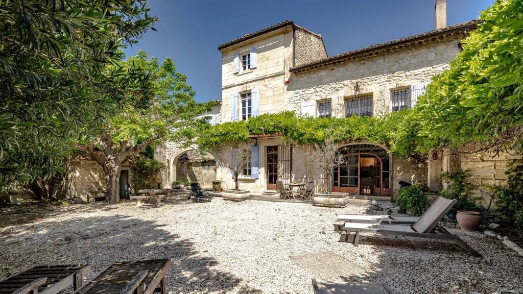 Einfamilienhaus zum Kauf 995.000 € 6 Zimmer 285 m² 830 m² Grundstück FONTVIEILLE 13990