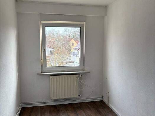 Wohnung zur Miete 480 € 3 Zimmer 60 m² frei ab sofort Riedstraße 13 Wechmar Drei Gleichen 99869