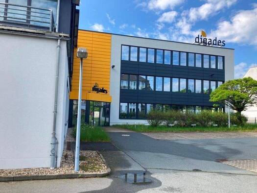 Sonstiges zum Kauf als Kapitalanlage geeignet 2.300.000 € 24 Zimmer 4.685 m² 5.306 m² Grundstück Zittau Zittau 02763