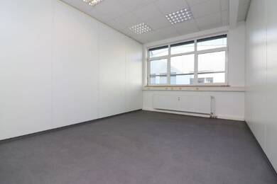 Bürofläche zur Miete 397 € 1 Zimmer 16,7 m² Bürofläche Zellerau Würzburg 97082