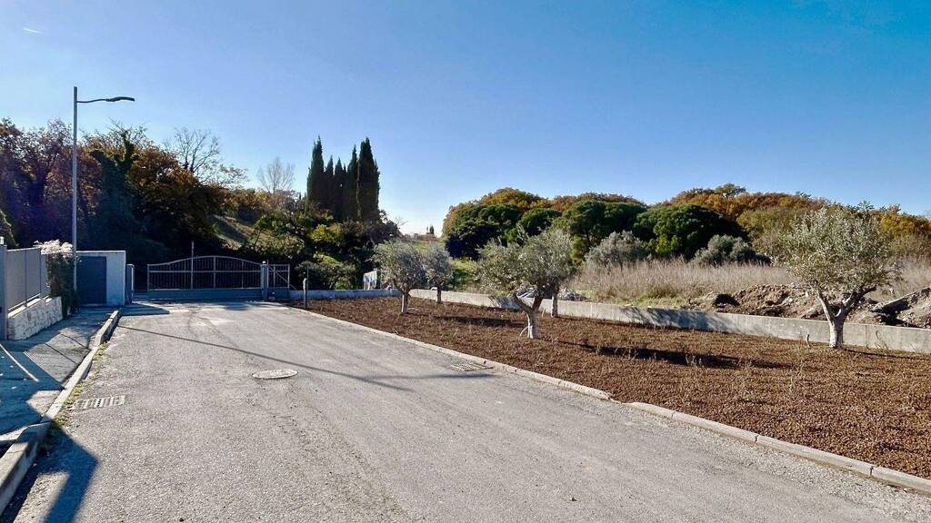 Haus zum Kauf 850.000 € 3 Zimmer 230 m² frei ab sofort Via Lavagnone Desenzano del Garda