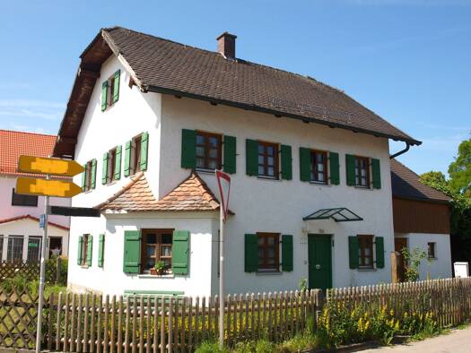 Einfamilienhaus zum Kauf 329.000 € 4,5 Zimmer 87 m² 549 m² Grundstück Vilsheim Vilsheim 84186
