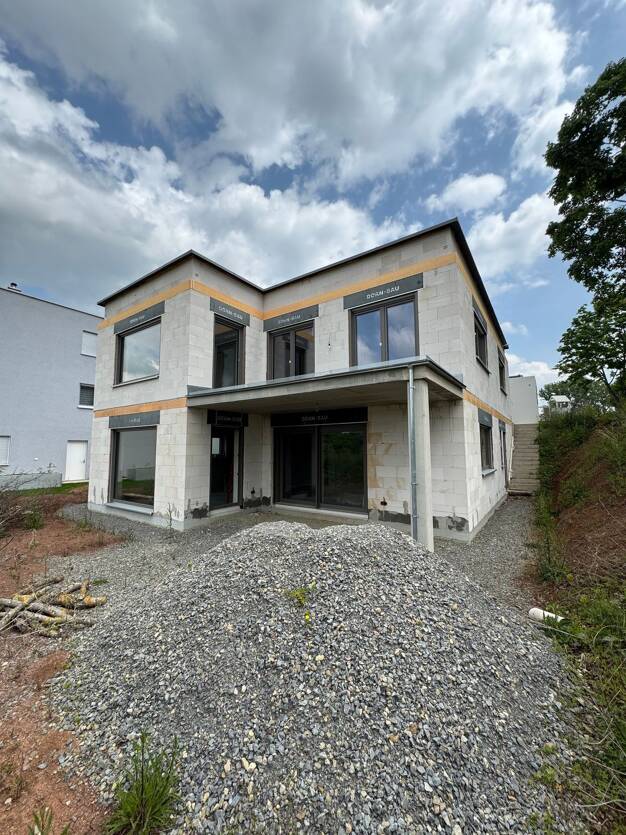 Haus zum Kauf - Neubau provisionsfrei 849.546 € 192,1 m² 718 m² Grundstück frei ab sofort Musikerviertel Schweinfurt 97424