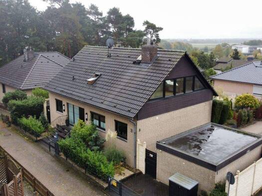 Mehrfamilienhaus zum Kauf 499.000 € 4 Zimmer 152,3 m² 552 m² Grundstück Altgarbsen Garbsen 30823