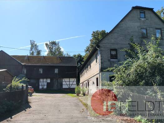 Haus zum Kauf 96.110 € 8 Zimmer 246 m² 3.272 m² Grundstück Jahnsdorf Jahnsdorf/Erzgeb. 09387