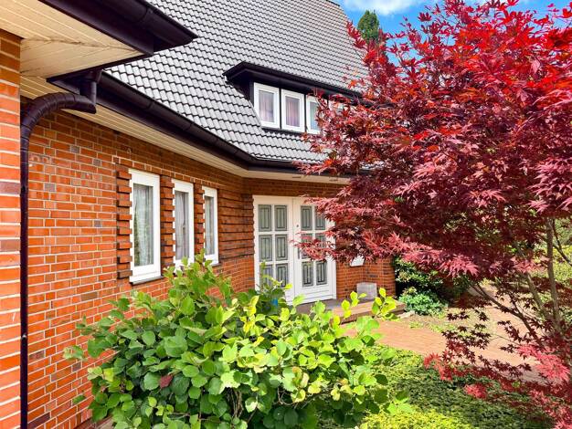 Einfamilienhaus zum Kauf 549.000 € 5 Zimmer 172 m² 637 m² Grundstück Heide Heide 25746